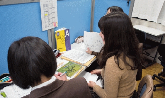 講師一人に対して生徒は二人